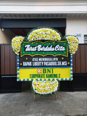 Papan Bunga Duka di Kalipancur