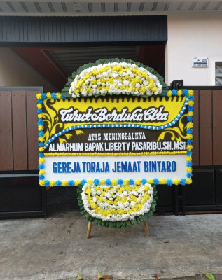 Papan Bunga Duka di Kalipancur